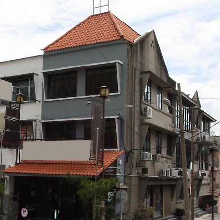 怡保 三叶青山道旅馆酒店 外观 照片